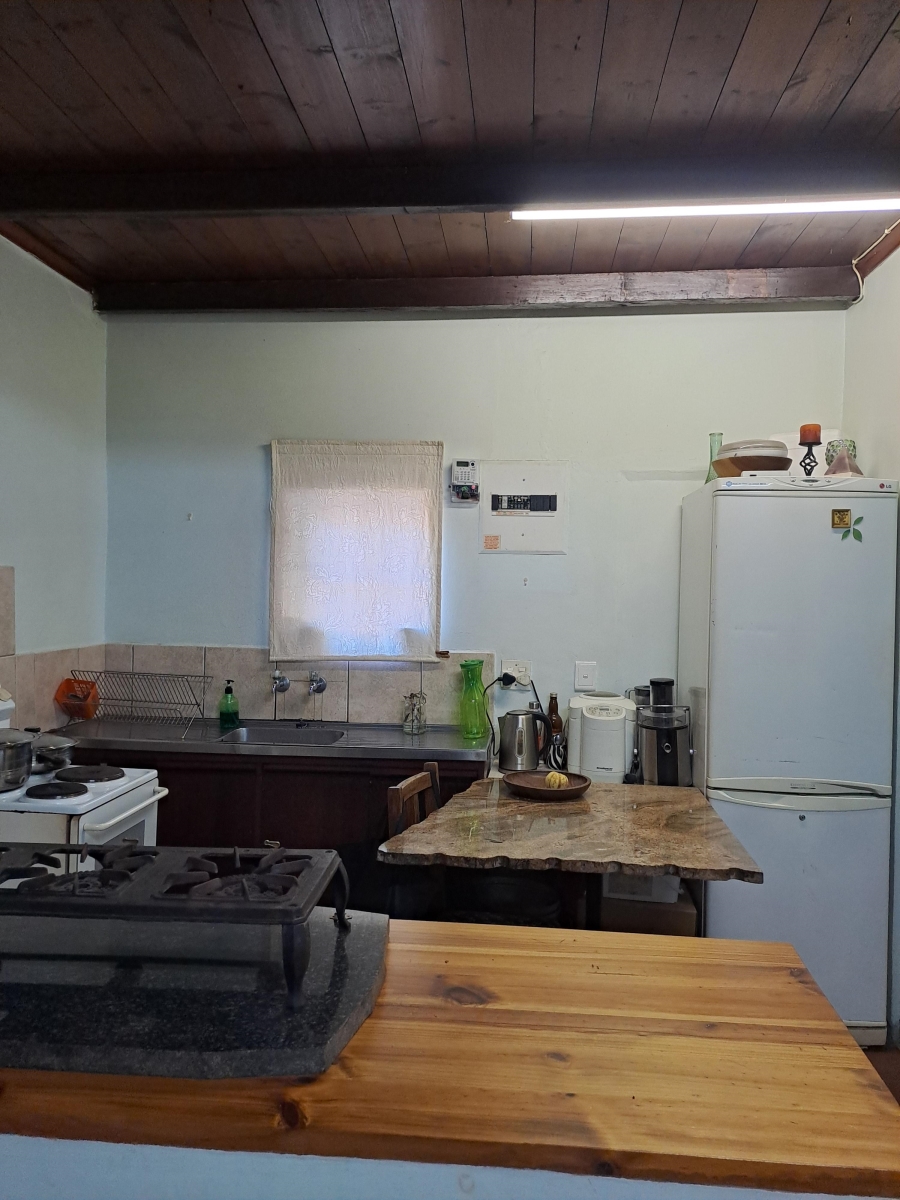 To Let 1 Bedroom Property for Rent in Strand Central Western Cape
